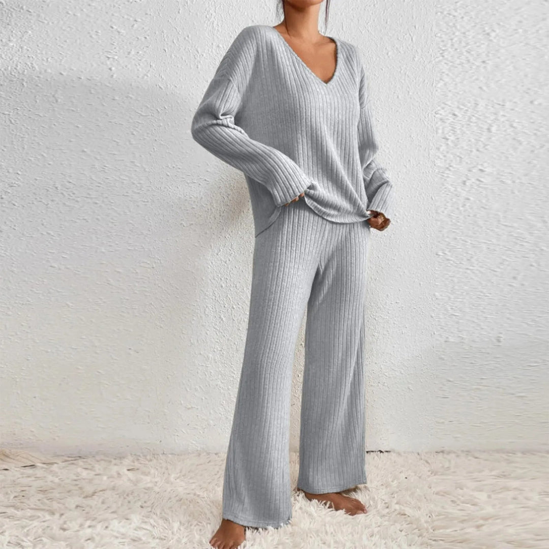 Women_s_Two_piece_Lounge_Set_Soft_Knit_with_Relaxed_Fit_12
