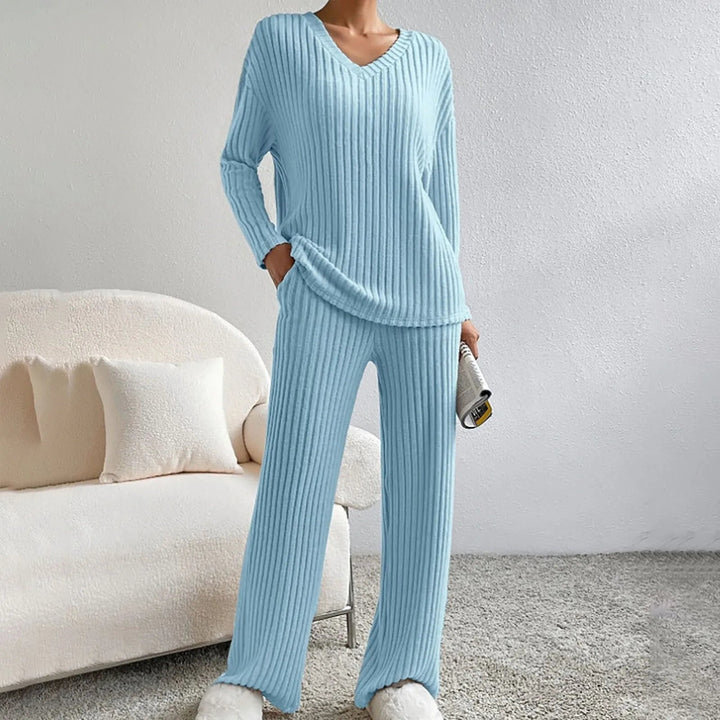 Women_s_Two_piece_Lounge_Set_Soft_Knit_with_Relaxed_Fit_13