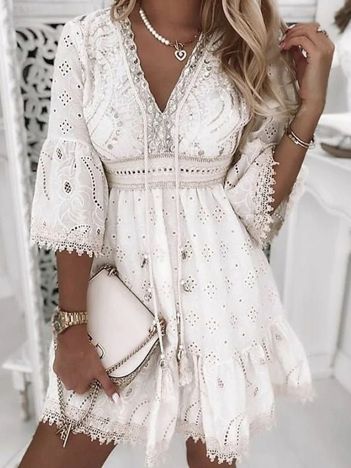 Womens_Boho_Mini_Dress_V_Neck_with_Lace_Bell_Sleeves_4