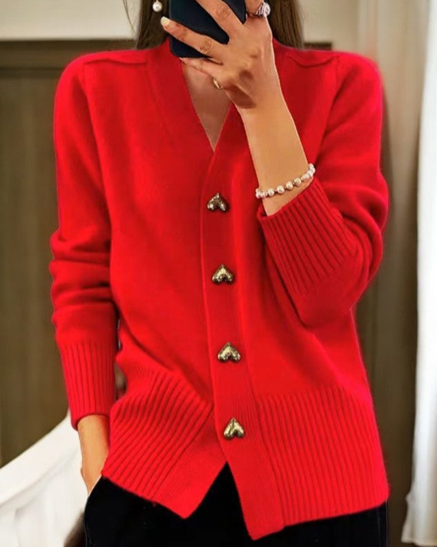Womens_Charming_Sweater_V_Neck_with_Ribbed_Knit_and_Heart_Buttons_4