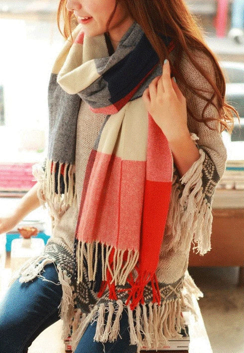 Women's Checked Scarf – Generous Format in Seven Attractive Colors 13