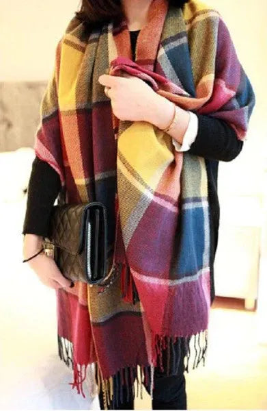 Women's Checked Scarf – Generous Format in Seven Attractive Colors 8
