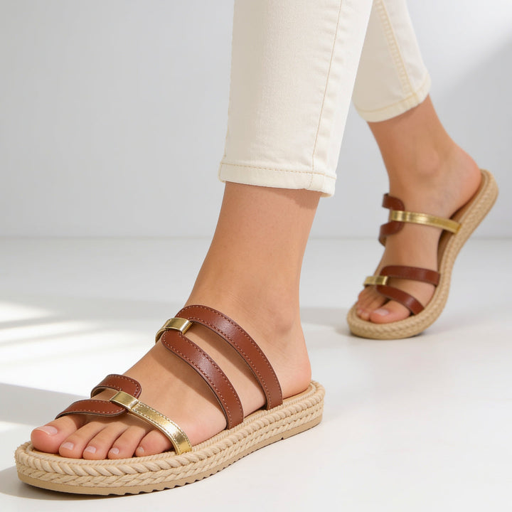 Womens_Comfort_Slides_Wide_Strap_with_Cushioned_Flat_Sole_4