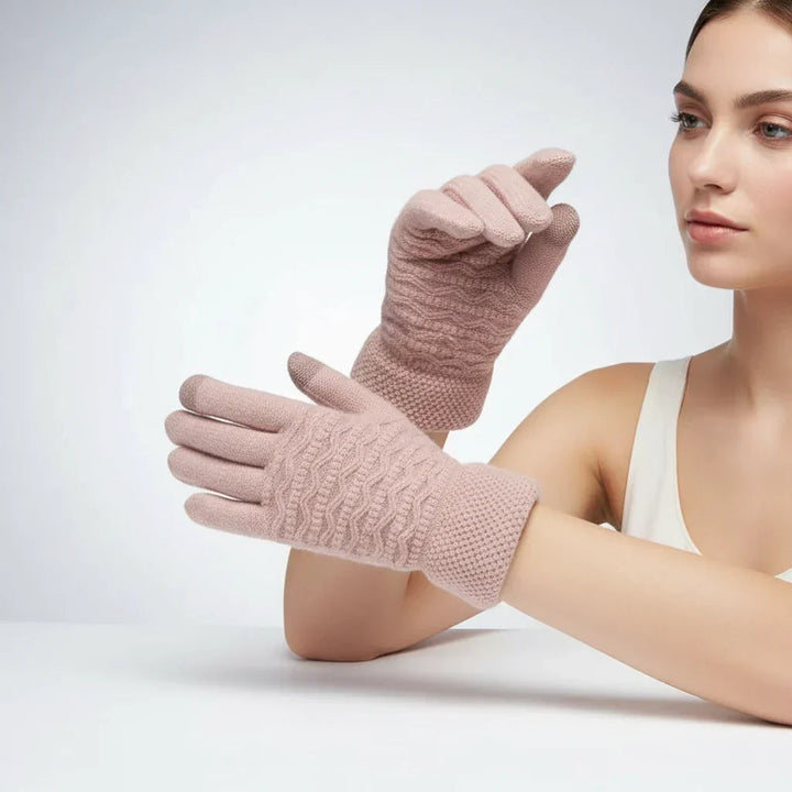 Women's Comfortable Gloves – With Touchscreen Functionality and Cable Pattern with Warm Fleece Lining 4