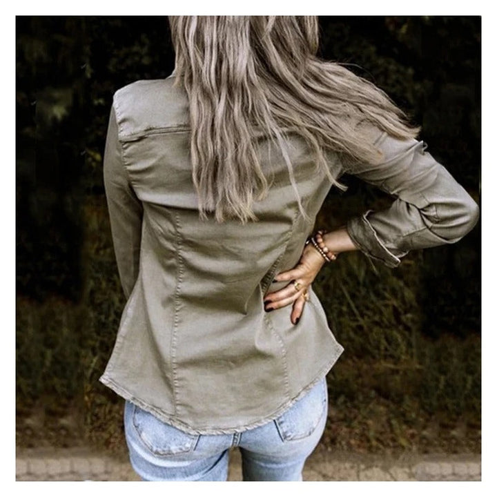 Womens_Crafted_Denim_Jacket_Reinforced_stitching_and_sturdy_hardware_3