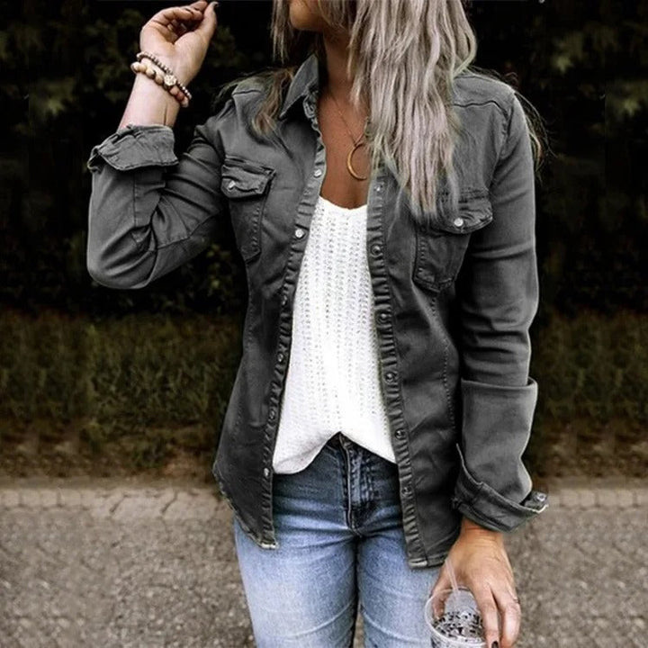 Womens_Crafted_Denim_Jacket_Reinforced_stitching_and_sturdy_hardware_5