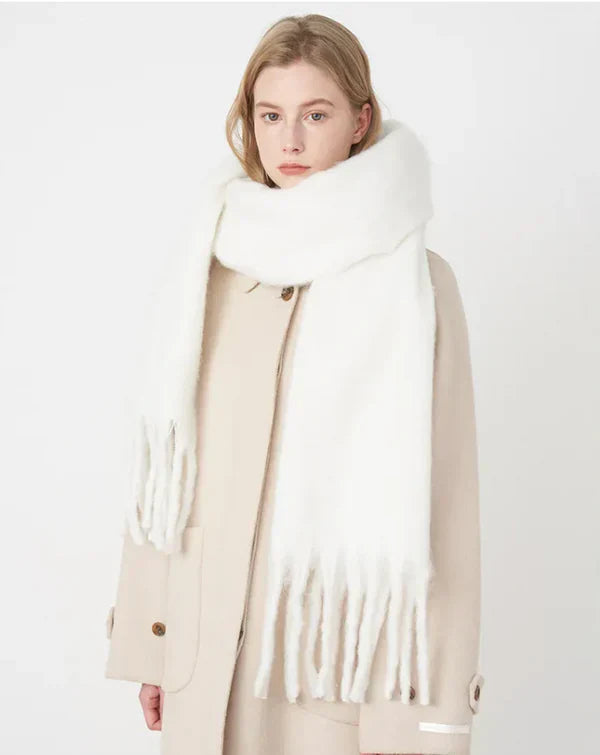 Women's Cuddly Cashmere Scarf – Extra Long and Warming 1