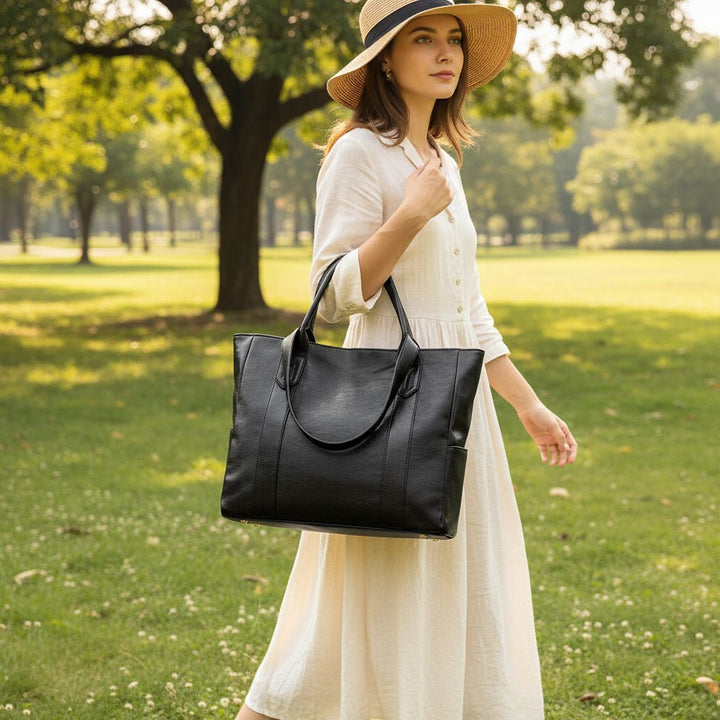 Women's Elegant Leather Shoulder Bag – Retro-Style and Sleek Surface 2