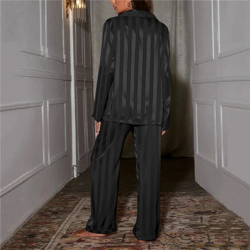 Women's Elegant Pyjama – Long-Sleeved and Silky Satin for Ultimate Pure Relaxation 6