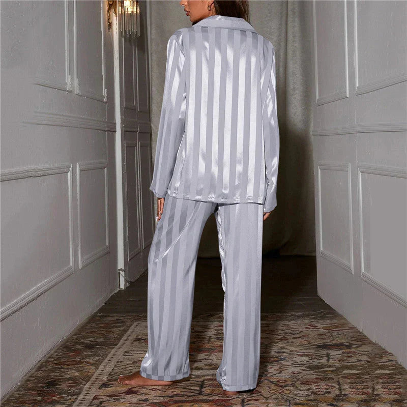 Women's Elegant Pyjama – Long-Sleeved and Silky Satin for Ultimate Pure Relaxation 8