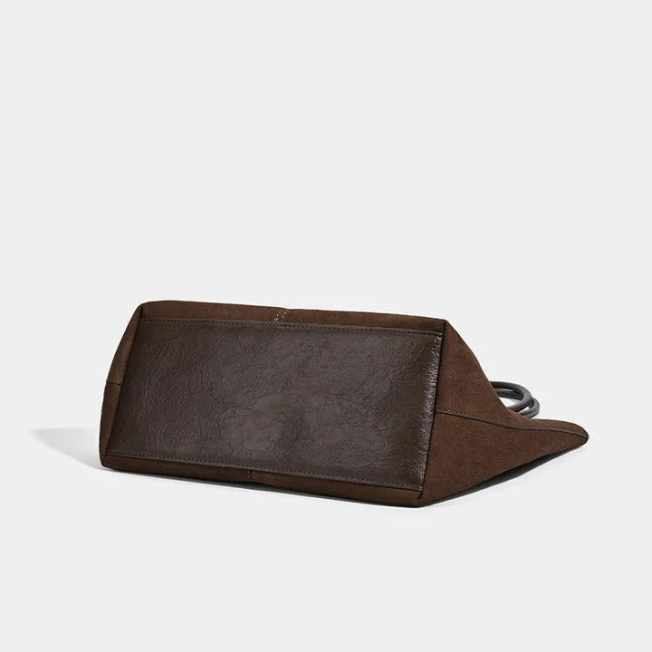 Women's Elegant Retro-Style Handbag – With Suede Appearance and Practical Inner Pocket 4