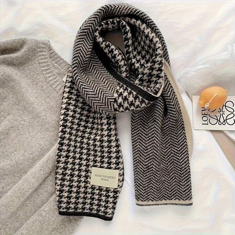 Women's Elegant Scarf – Appealing Silky Appearance 1