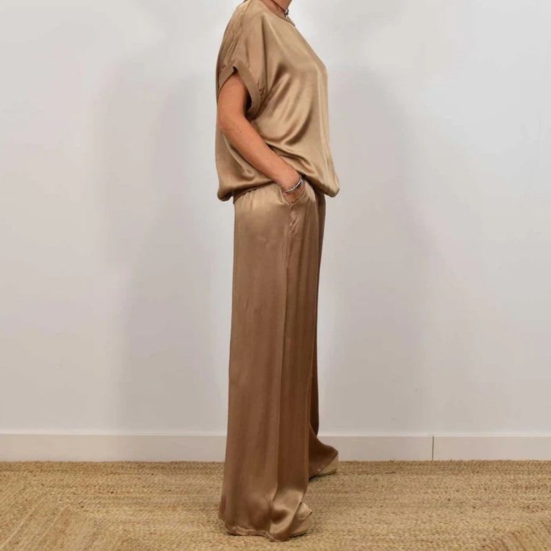 Womens_Elegant_Two_Piece_Set_With_Tie_Waist_and_Flowing_Cut_9