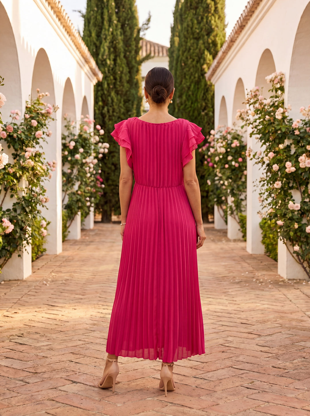 Women's Elegant Wedding Guest Maxi Dress – Floral Print with Flowy Cut – Cecole