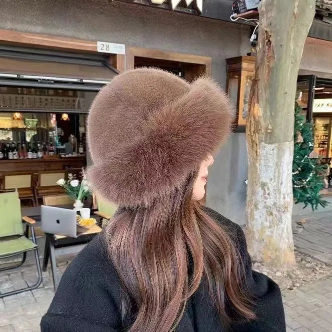 Women's Elegant Winter Fur Hat – Soft Warming and Stylish Protection for the Cold Season 12