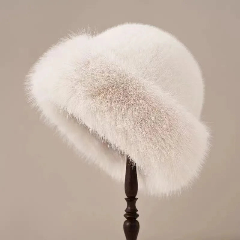 Women's Elegant Winter Fur Hat – Soft Warming and Stylish Protection for the Cold Season 14