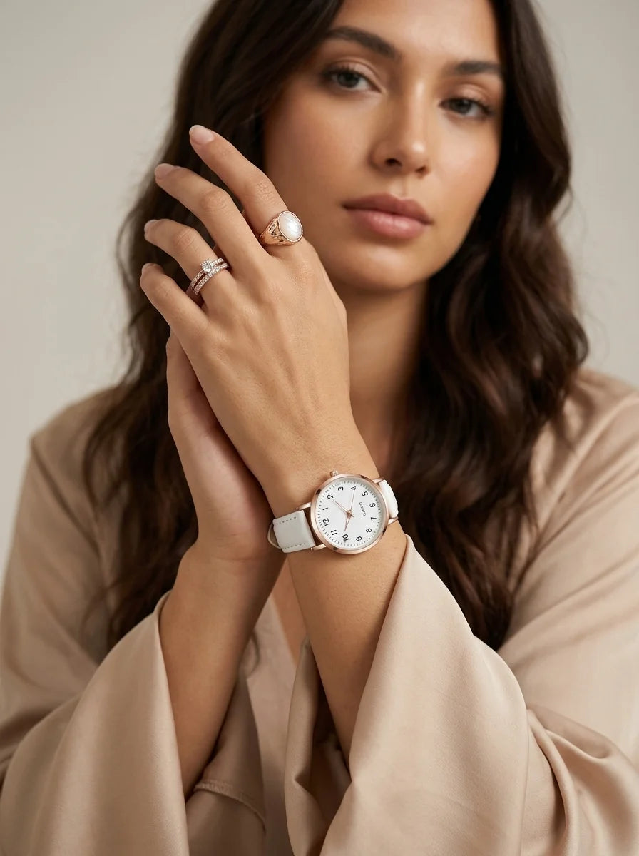 Women's Elegant Wristwatch – With a Rose Gold-Colored Case and a Soft Suede-Design Strap 8
