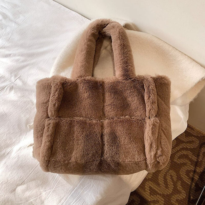 Women's Fluffy Plush Handbag – Comfortable and Wintry Ladies Carryall 8