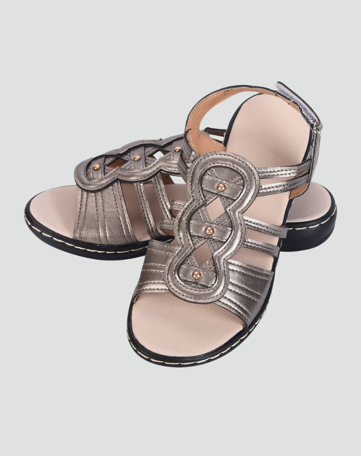 Womens_Hook_and_Loop_Sandals_Cushioned_for_warm_weather_3