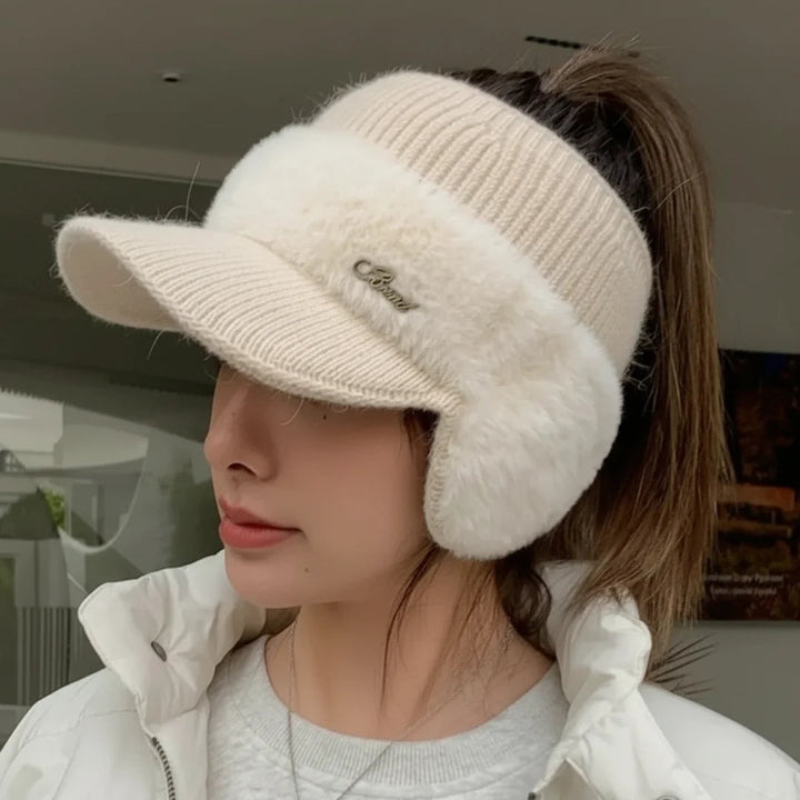 Women's Knitted Hat – With Ear Protection and Practical Ponytail Opening for Long Hair 1