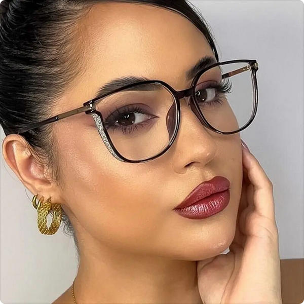 Women's Large-framed Reading Glasses – Fashionable Glasses & Elegant Metal Details 1