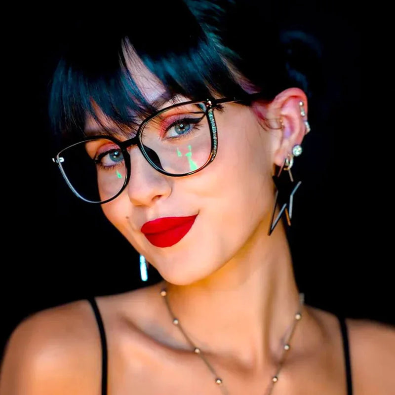 Women's Large-framed Reading Glasses – Fashionable Glasses & Elegant Metal Details 6