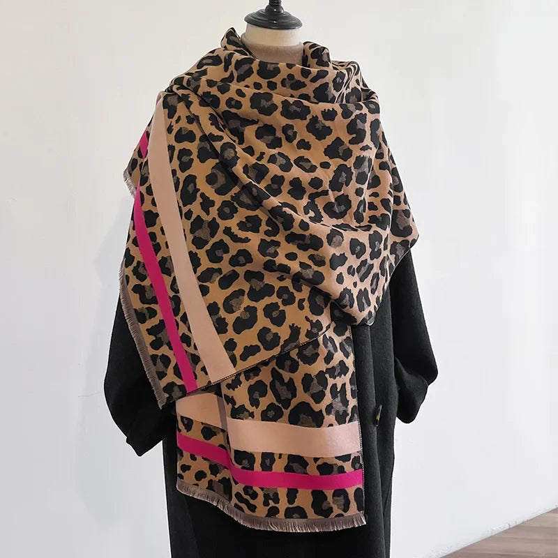 Women's Luxurious Cashmere Reversible Scarf – Warm and Stylish for Winter Wear 3