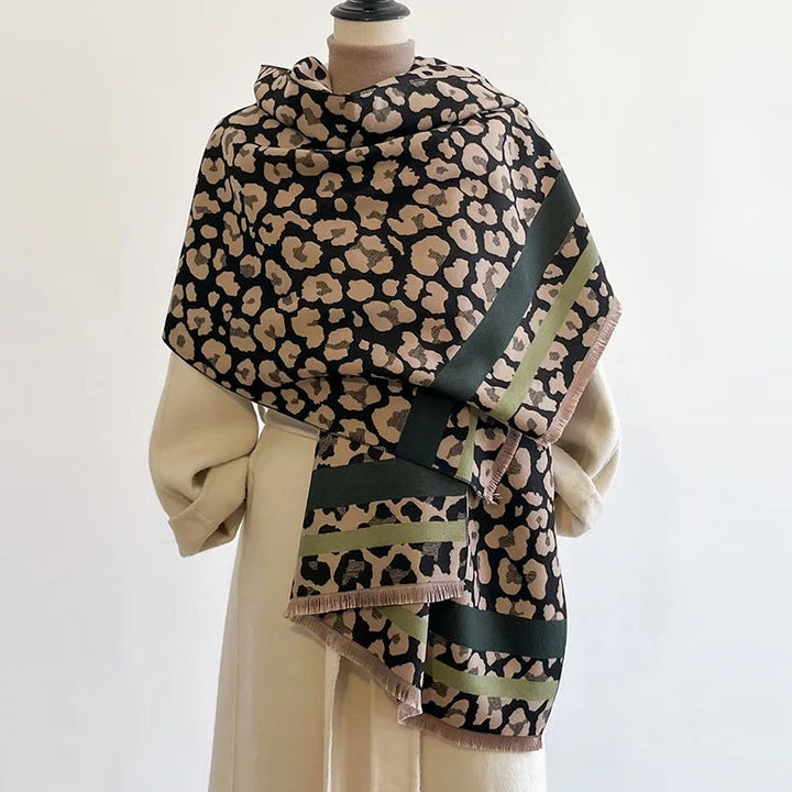 Women's Luxurious Cashmere Reversible Scarf – Warm and Stylish for Winter Wear 5