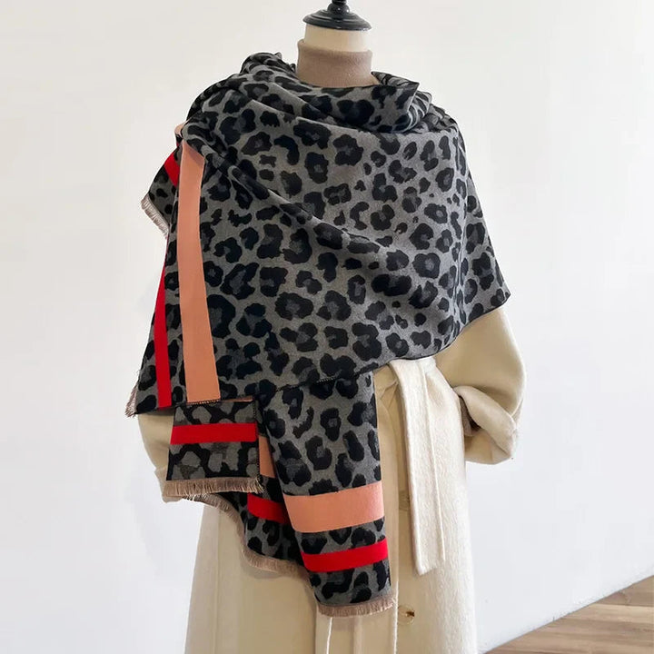 Women's Luxurious Cashmere Reversible Scarf – Warm and Stylish for Winter Wear 6