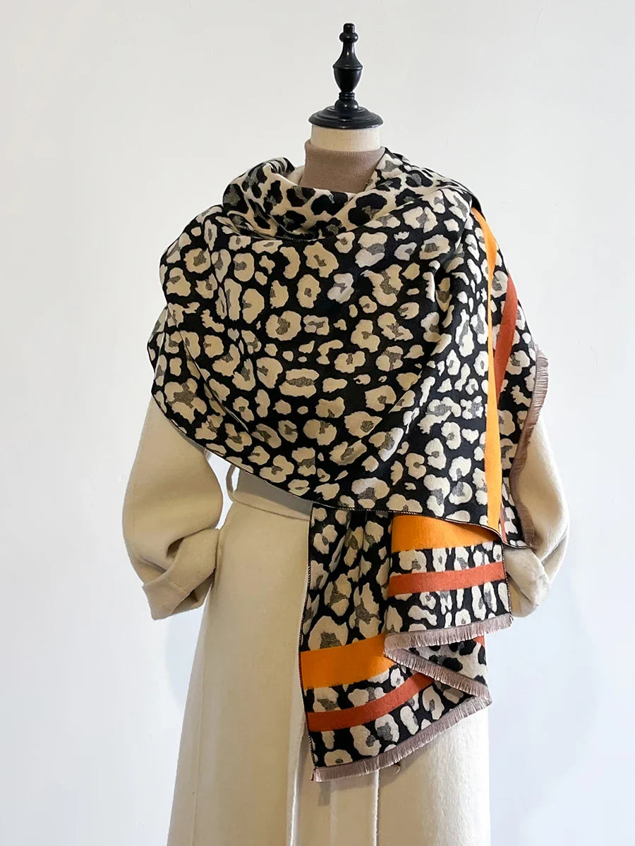 Women's Luxurious Cashmere Reversible Scarf – Warm and Stylish for Winter Wear 7