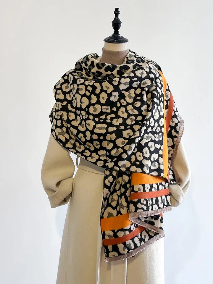 Women's Luxurious Cashmere Reversible Scarf – Warm and Stylish for Winter Wear 7