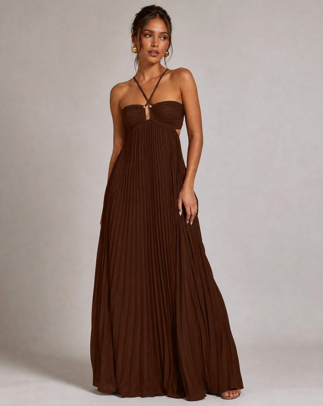 Womens_Maxi_Dress_Pleated_Halter_Neck_Open_Back_2