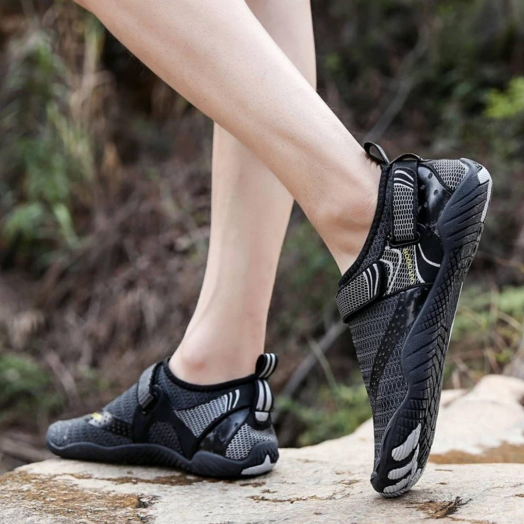 Womens_Non_slip_Sandals_with_Treaded_Sole_and_Light_Cushioning_10