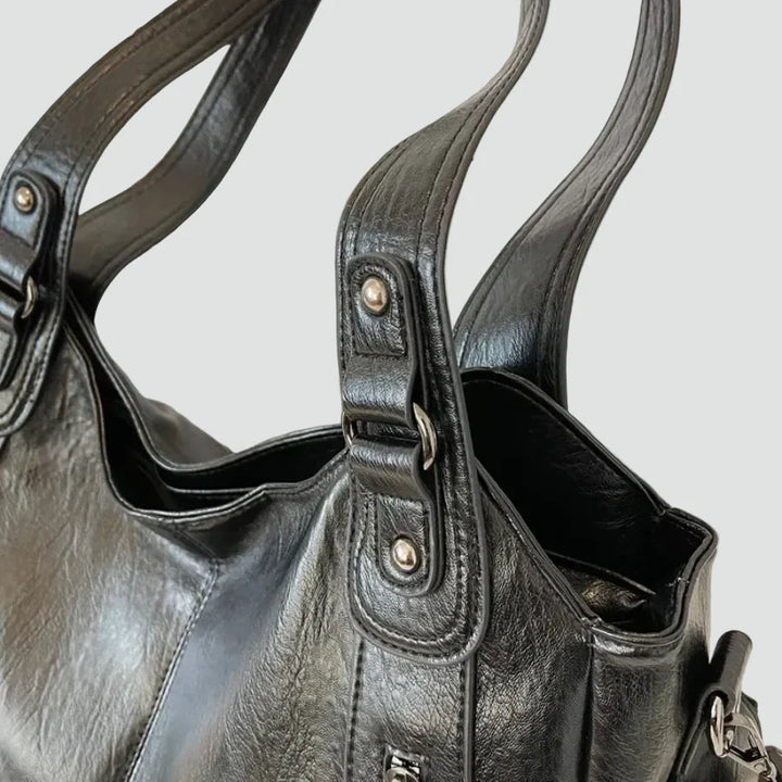 Women's Practical Shoulder Bag – With Noble Leather Optic and Much Storage Space 12