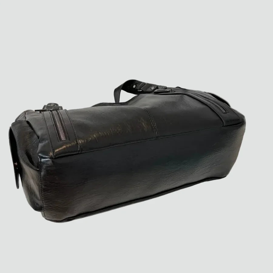 Women's Practical Shoulder Bag – With Noble Leather Optic and Much Storage Space 16
