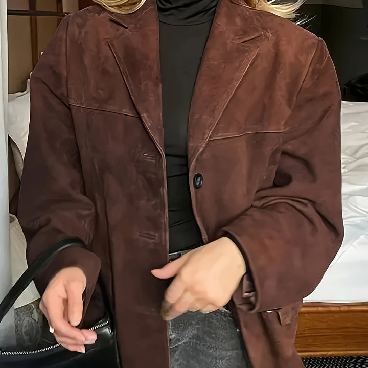 Womens_Relaxed_Blazer_Lapel_Collar_and_Button_Placket_7