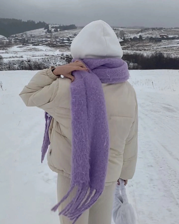 Women's Soft Winter Scarf – Generously Cut with Fringes and Pleasantly Warm 14