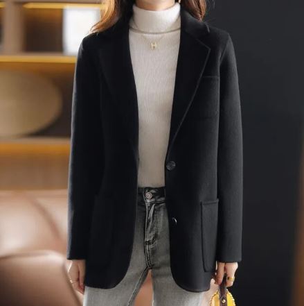 Womens_Tailored_Blazer_Wool_Blend_with_Notch_Lapel_and_Two_Button_Closure_3