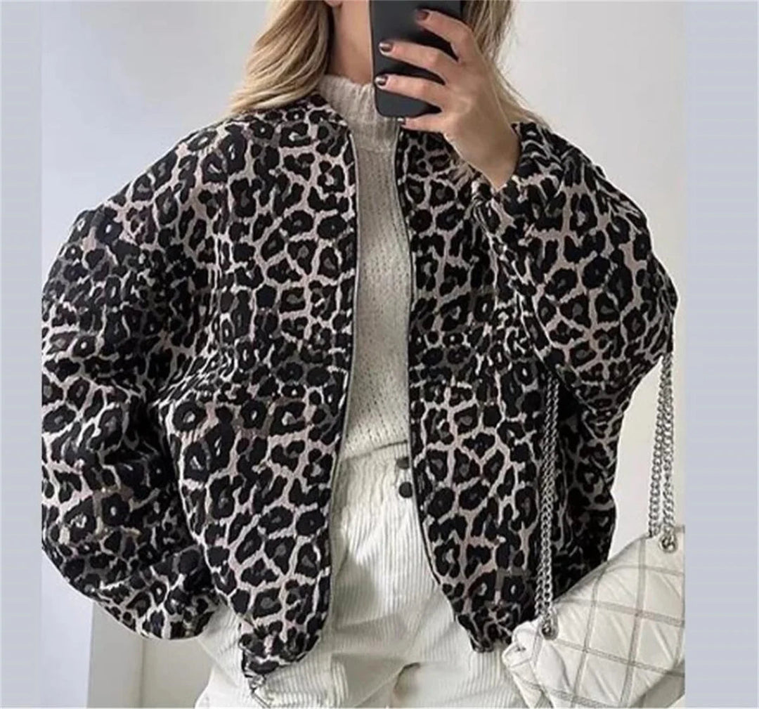 Womens_Transition_Jacket_Zipper_Leopard_Print_1