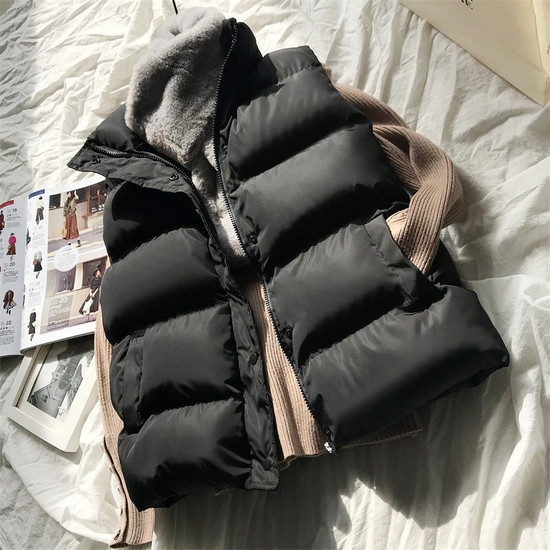 Womens_Warm_Stylish_Bodywarmer_With_high_collar_waterproof_and_windproof_2